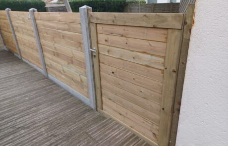 Installation de portail en bois